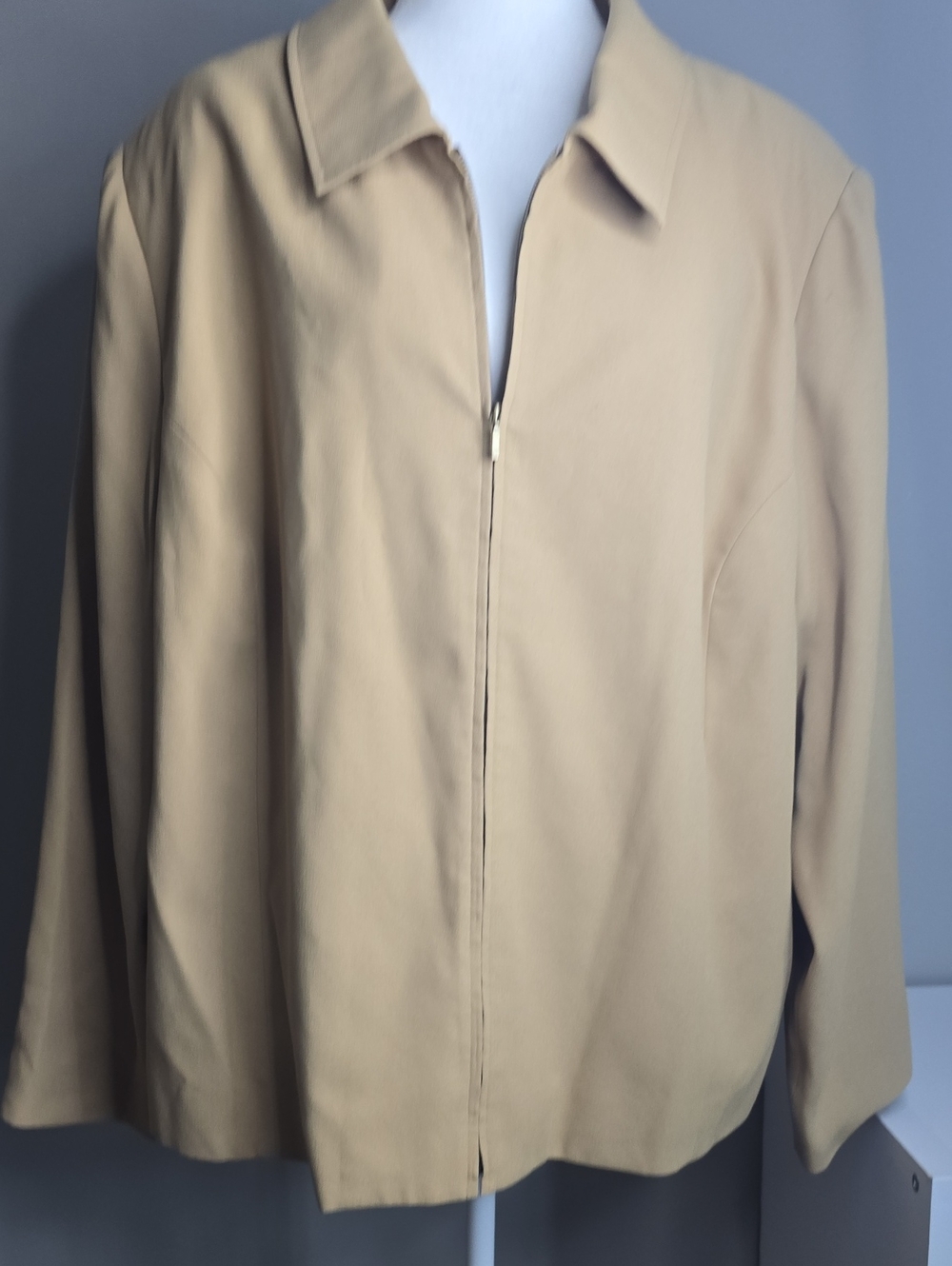 JohnPaulRichard Beige Zip-Front Blazer Jacket